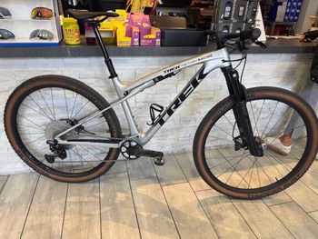 Used Trek SLR 9.8 2024 MTB