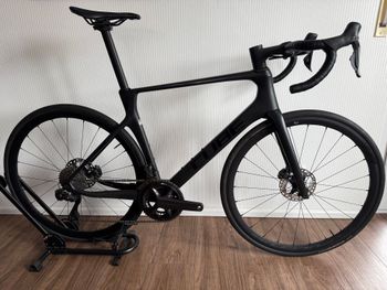 Used CUBE AGREE C:62, RACE 2022 2022 Road & Gravel