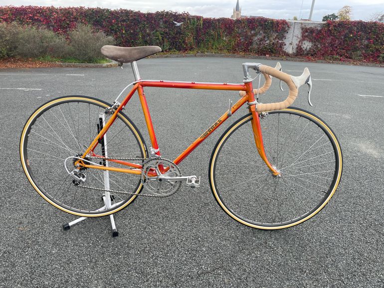 Meral Vintage 1970 1970