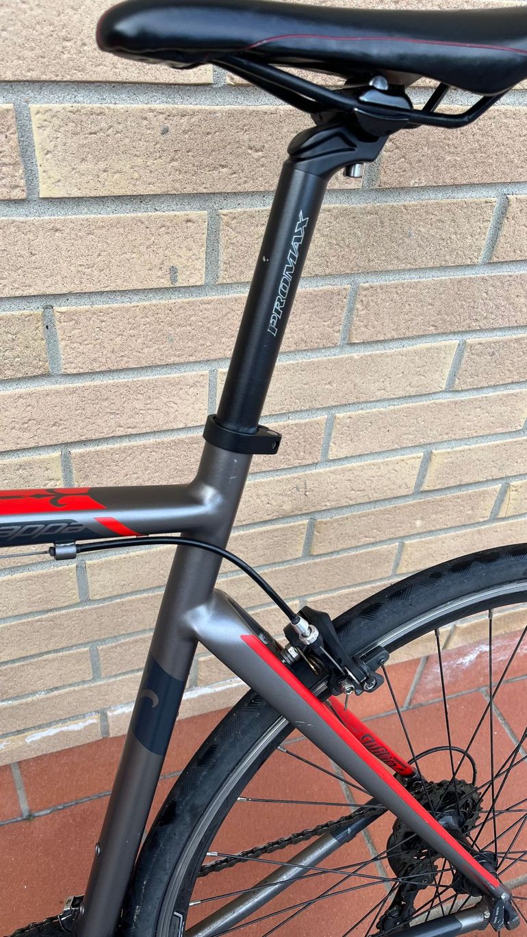 Used Wilier Montegrappa 2019 2019 Road & Gravel, Black — image 5 of 9