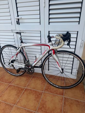 Used Pinarello FP3 2009 Road & Gravel, White — image 1 of 3