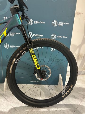 Used Scott Spark RC World Cup TR 2024 2024 Mountainbike, Black, 29 — image 5 of 12