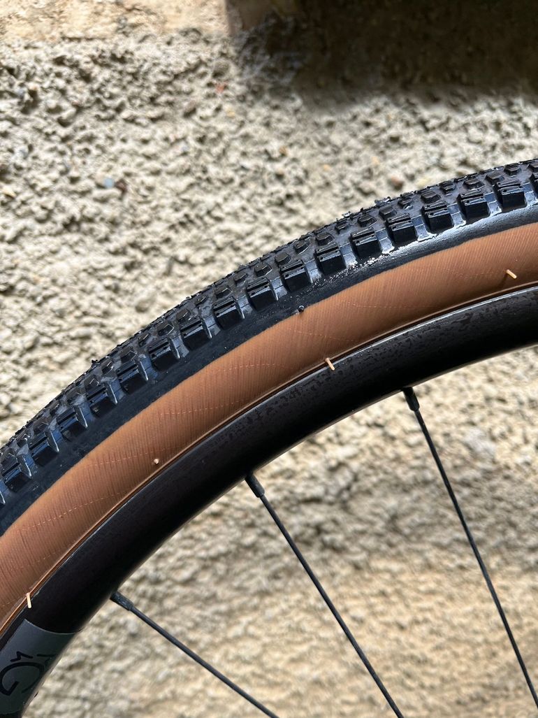 Used Megamo JAKAR 20 2025 2025 Road & Gravel, Orange — image 14 of 15