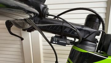 Used Cannondale Slice Ultegra Di2 2017 2017 Road & Gravel, Green — image 8 of 9