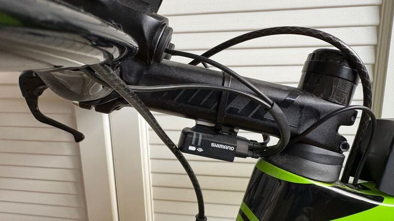 Used Cannondale Slice Ultegra Di2 2017 2017 Road & Gravel, Green — image 8 of 9