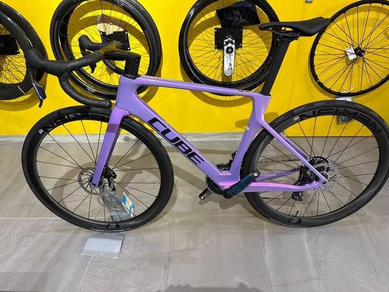 Used CUBE Agree SRAM Force eTap AXS 2026 Road & Gravel, Purple — image 2 of 5