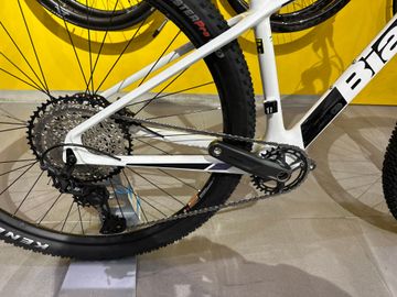 Käytetty Bianchi Nitron - 9.3 - XT/SLX 2022 2022 Mountainbike — kuva 3 / 5