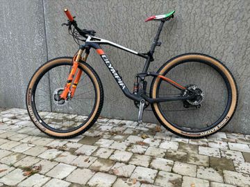 Used Olympia F1X 2020 Mountainbike, White — image 2 of 3