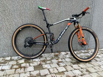 Used Olympia F1X 2020 Mountainbike, White — image 1 of 3