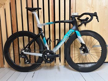 Used Pinarello Dogma F 2024 2025 Road & Gravel
