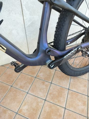 Used Orbea Oiz Shimano XTR 2024 Mountainbike, Blue — image 3 of 3