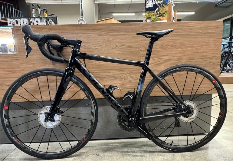 Used Colnago C64 Shimano Dura Ace 2019 Road & Gravel, Black — image 7 of 15