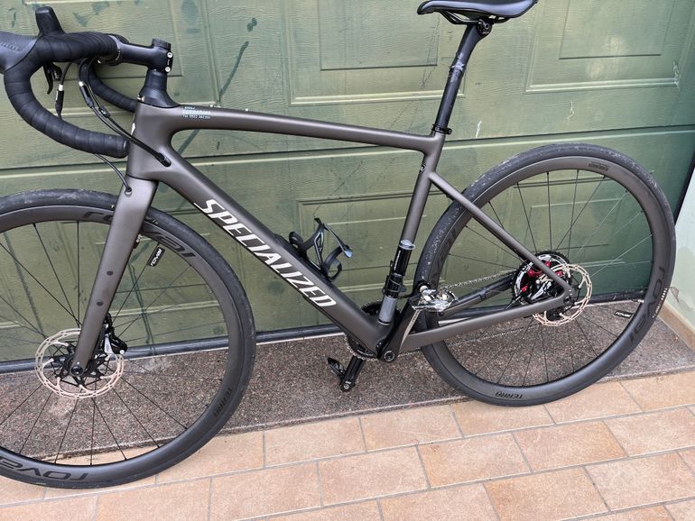 Used Specialized Diverge SRAM Rival eTap AXS 2023 Road & Gravel, Black — image 1 of 4