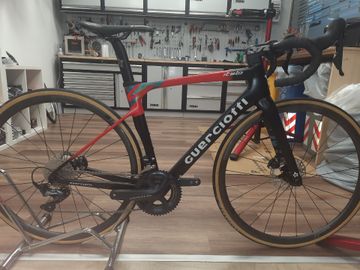 Used Guerciotti Italo 2025 Road & Gravel, Red — image 1 of 5