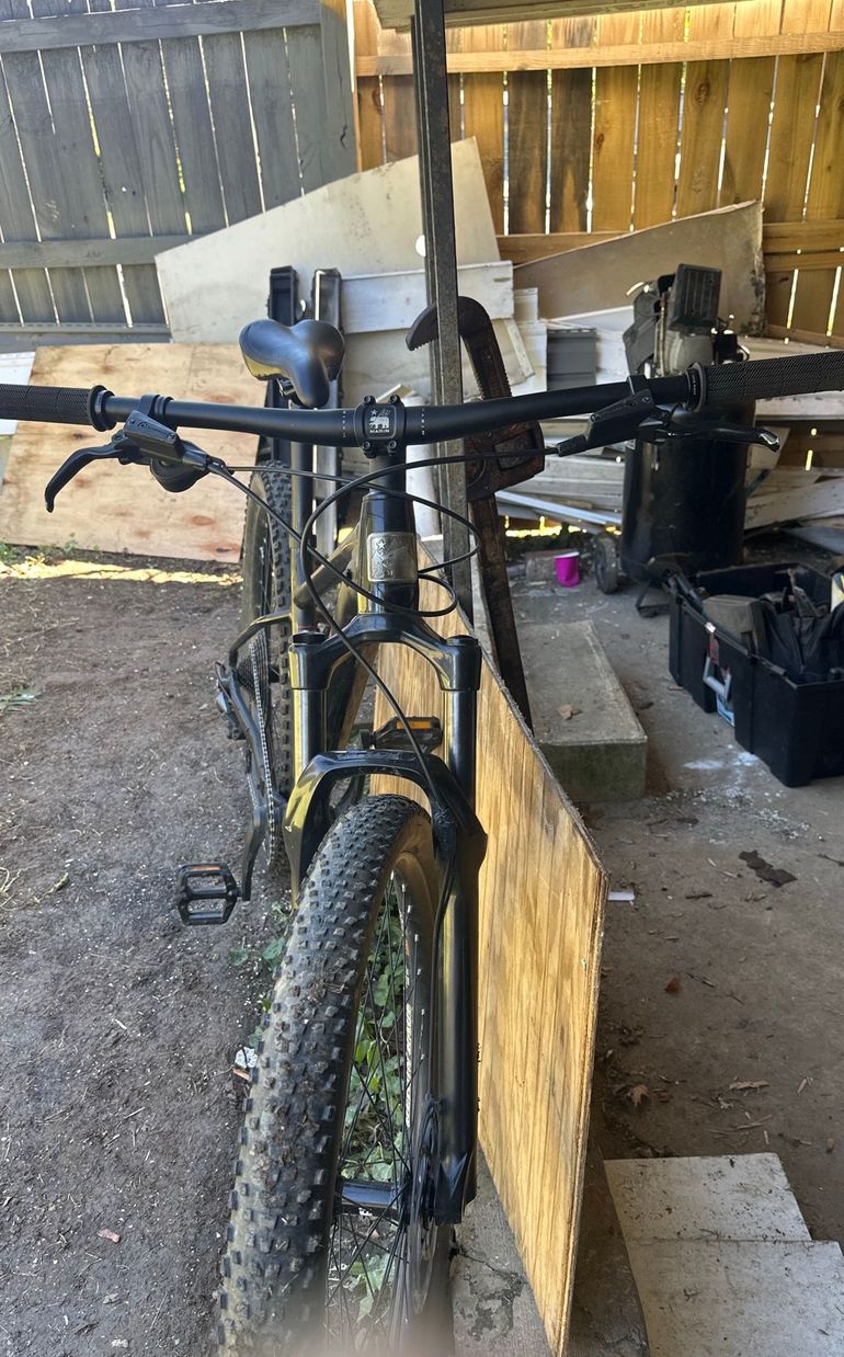 Used Marin Team Marin 1 2024 2024 Mountainbike, Black, 29 — image 4 of 5