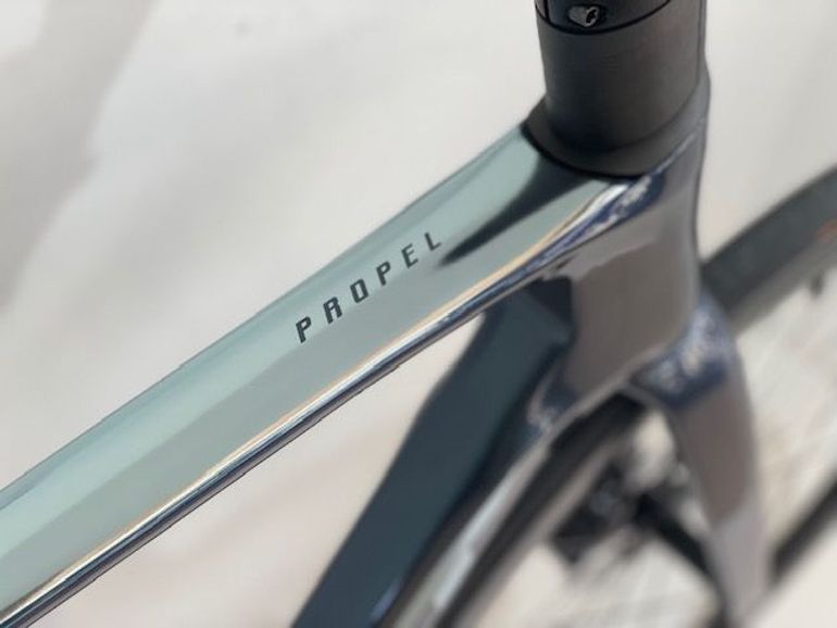 Used Giant Propel Advanced Pro 0 Di2 2025 2025 Road & Gravel, Black — image 5 of 9