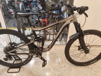Used Giant Reign 29 2 2020 2020 MTB