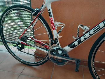Trek Madone 6.9 SSL H1 (Double) 2012 2012 Road & Gravel usato, Bianco — immagine 3 di 7