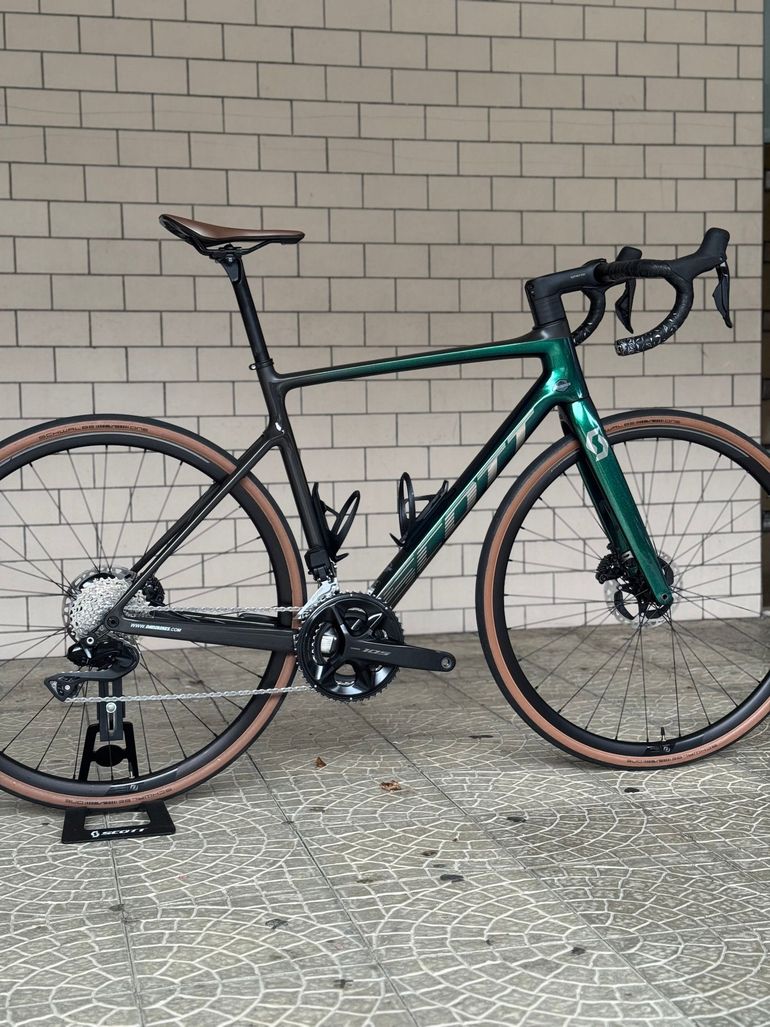 Used Scott Addict 20 2023 2023 Road & Gravel, Green — image 7 of 7