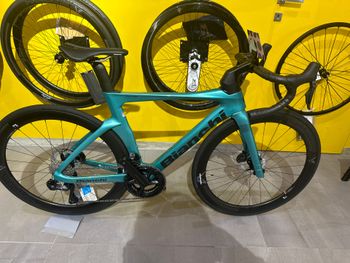 Used Bianchi Oltre Shimano Ultegra Di2 2026 Road & Gravel
