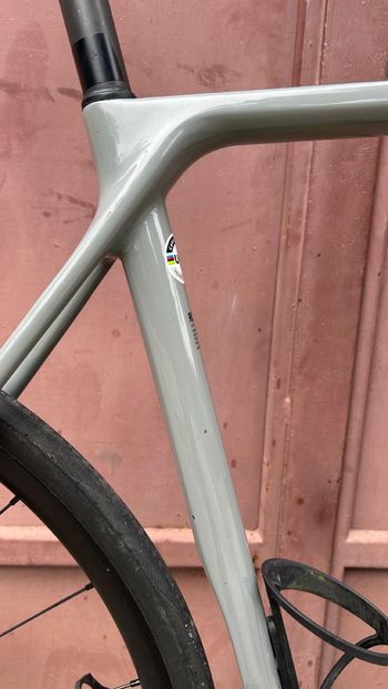 Used Canyon Ultimate CF SL 7 Disc 2022 2022 Road & Gravel, Light Gray — image 5 of 6