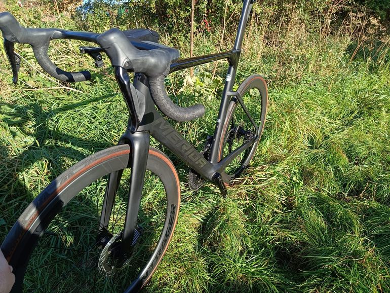 Used Merida Reacto Shimano 105 Di2 2022 Road & Gravel, Black — image 11 of 11