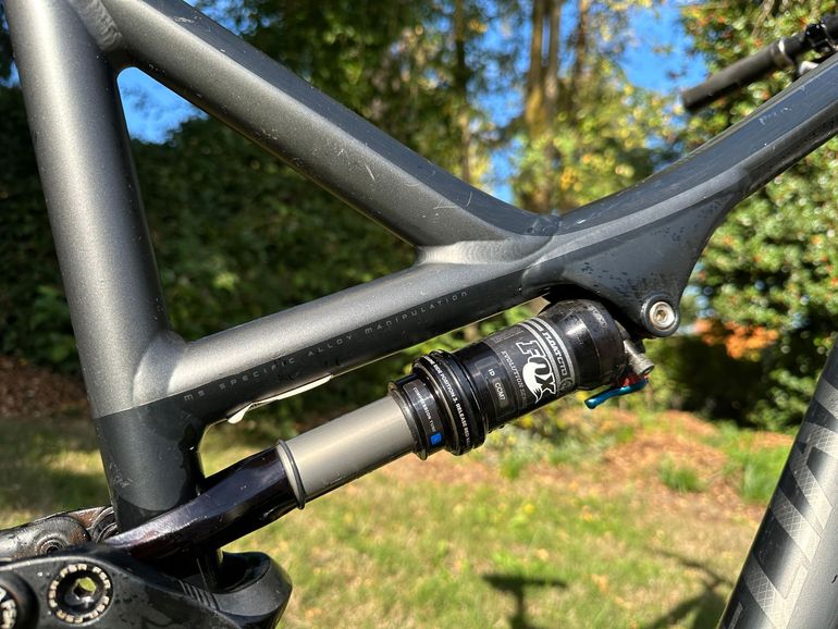 Used Specialized Stumpjumper FSR Elite 2012 2012 Mountainbike, Black, 26 — image 3 of 7