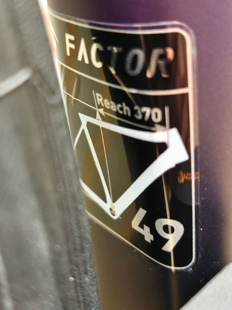 Used Factor O2 Shimano 105 Di2 2024 Road & Gravel, Black — image 14 of 14
