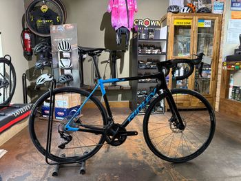 Used Ridley Helium Disc - Shimano 105 2x11sp 2024 2024 Road & Gravel