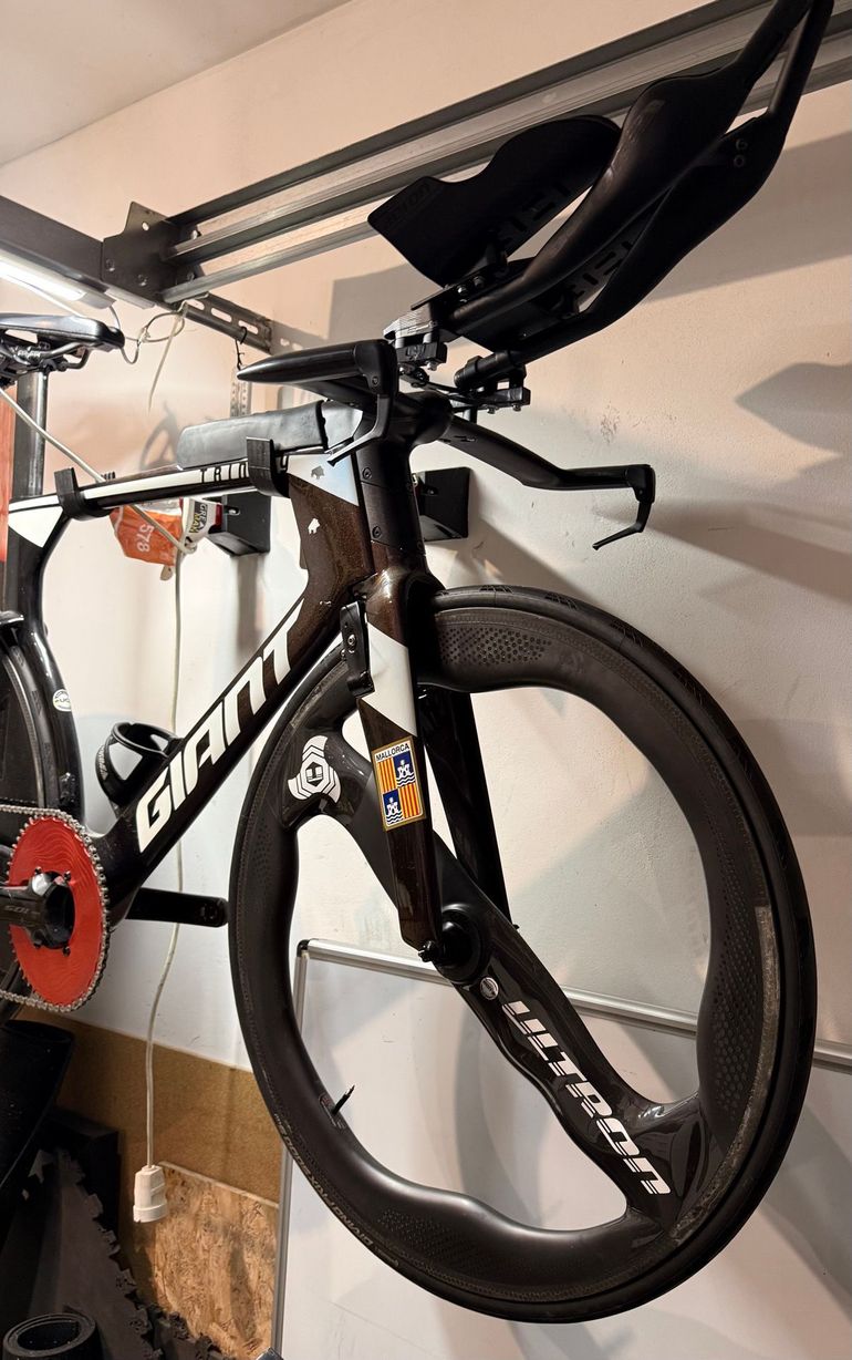 Used Giant Trinity, Advanced Pro 2 2022 2022 Road & Gravel, Black — image 3 of 9