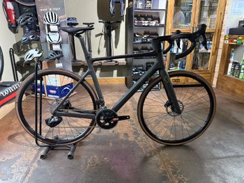 Used Scott Addict RC 30 2023 2023 Road & Gravel