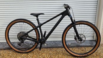 Used Yeti ARC - Custom 2023 Mountainbike, Black, 29 — image 3 of 3