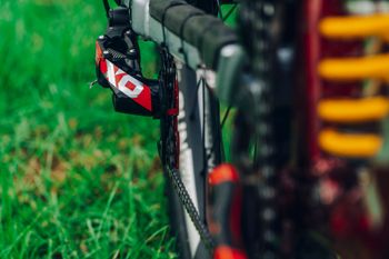 Norco Shore SRAM X01 DH 2023 Mountainbike usato, Rosso — immagine 5 di 11