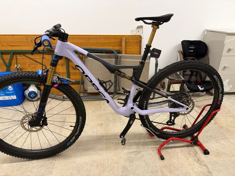 Used Orbea OIZ M LTD 2023 2023 Mountainbike, White, 29 — image 2 of 6