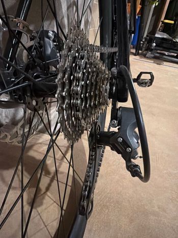 Used Specialized 2023 Specialized Roubaix 2023 Road & Gravel, Black — image 3 of 9