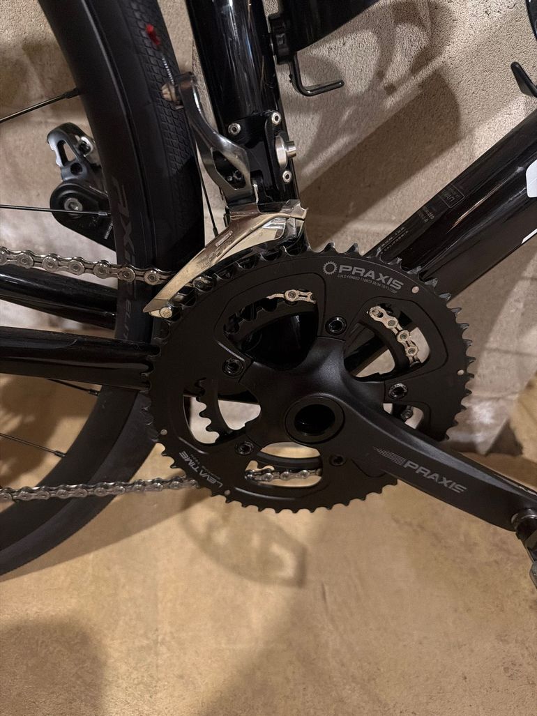 Used Specialized 2023 Specialized Roubaix 2023 Road & Gravel, Black — image 4 of 9
