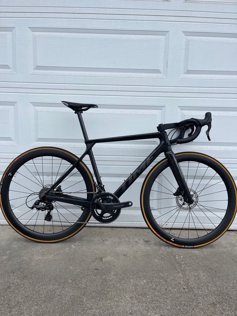 Used Time Alpe D’Huez 01 2020 Road & Gravel, Black — image 1 of 9