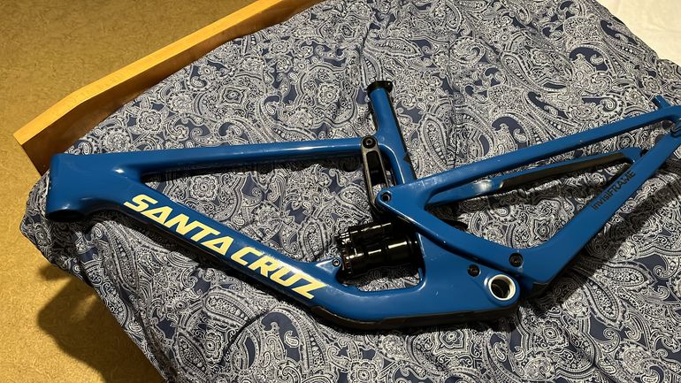 Used Santa Cruz Hightower X01 / Carbon CC / 29 2020 Frameset 2020 Mountainbike, Blue, 29 — image 3 of 3