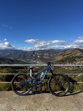 Used Santa Cruz Hightower X01 / Carbon CC / 29 2020 Frameset 2020 Mountainbike, Blue, 29 — image 1 of 3