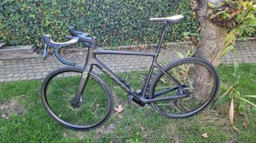 Used Scott Addict SRAM Force 2023 Road & Gravel, Green — image 2 of 6
