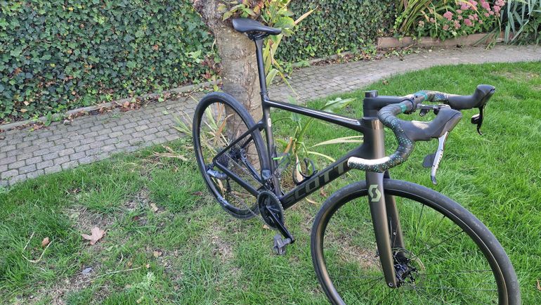 Used Scott Addict SRAM Force 2023 Road & Gravel, Green — image 6 of 6