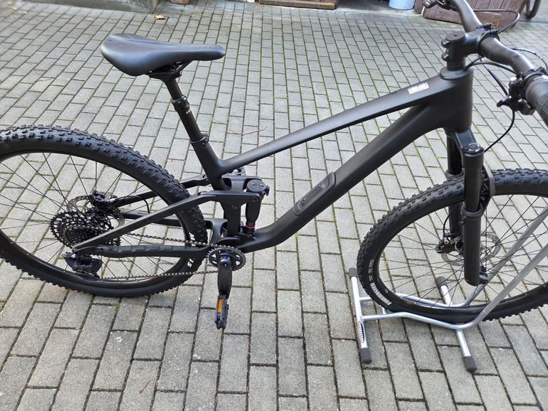 Used CUBE STEREO ONE44 C:62 PRO 2024 2024 Mountainbike, Black, 27.5, 29 — image 6 of 7