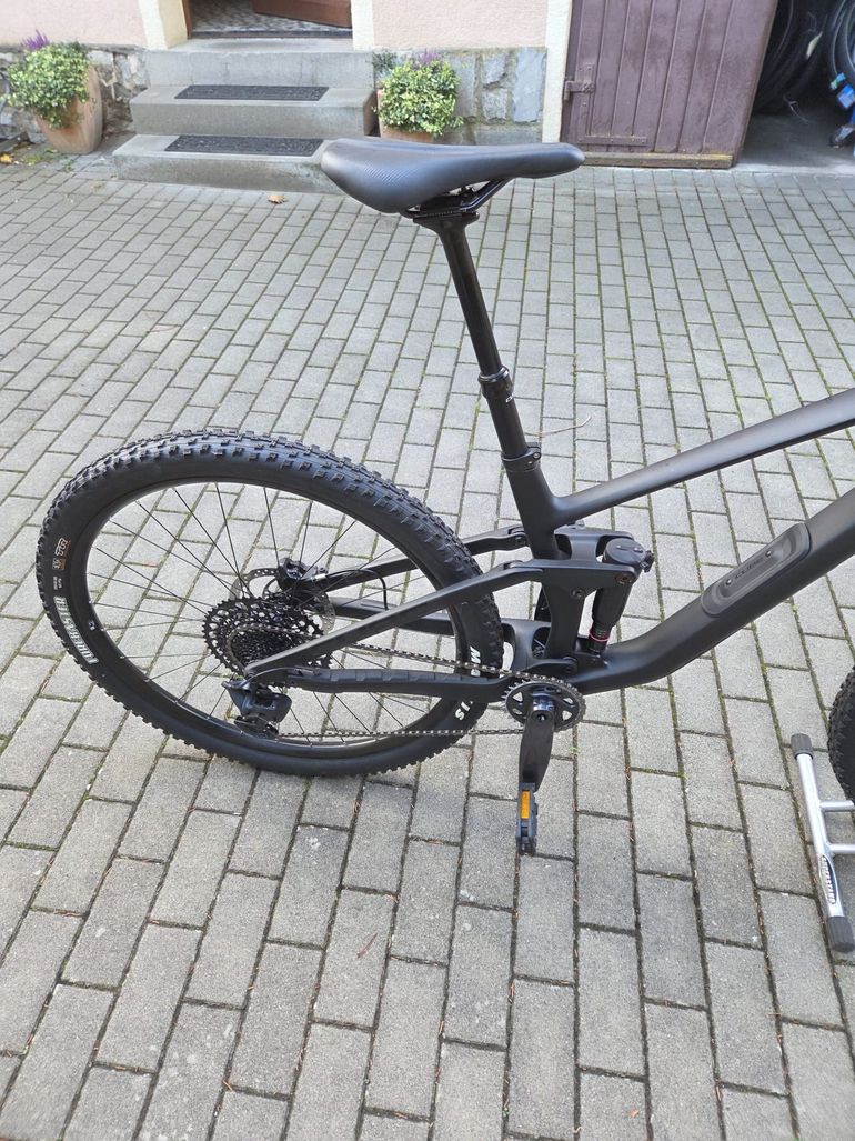 Used CUBE STEREO ONE44 C:62 PRO 2024 2024 Mountainbike, Black, 27.5, 29 — image 7 of 7