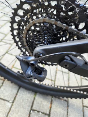 Used CUBE STEREO ONE44 C:62 PRO 2024 2024 Mountainbike, Black, 27.5, 29 — image 4 of 7