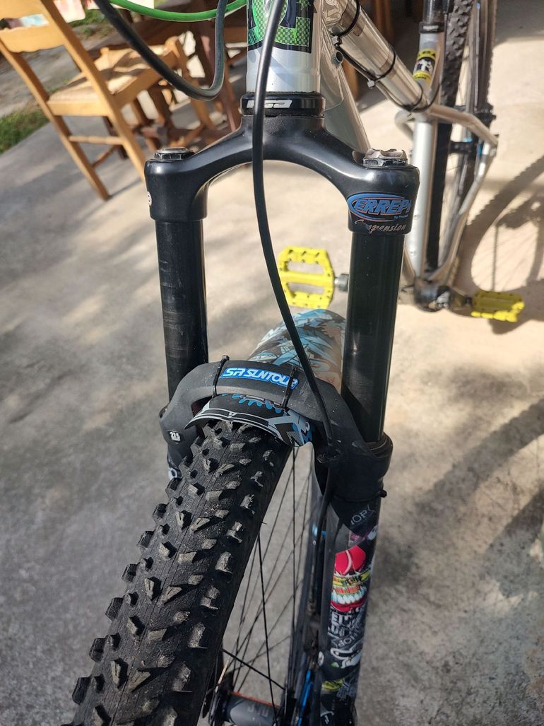Used Marin San quentin Shimano Deore 2018 Mountainbike, Light Gray — image 6 of 8