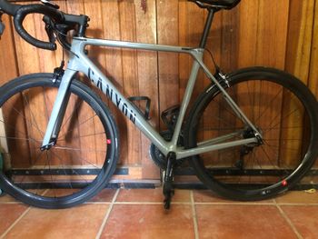 Used Canyon Ultimate CF SL 7 2022 2022 Road & Gravel