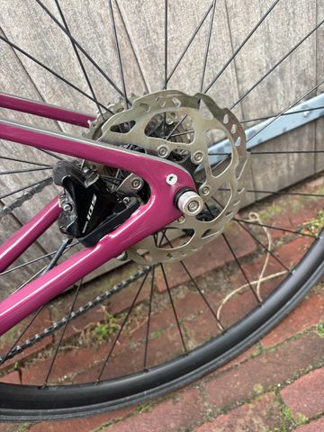 Used Cannondale Synapse Carbon 3 L 2024 2024 Road & Gravel, Red — image 3 of 17