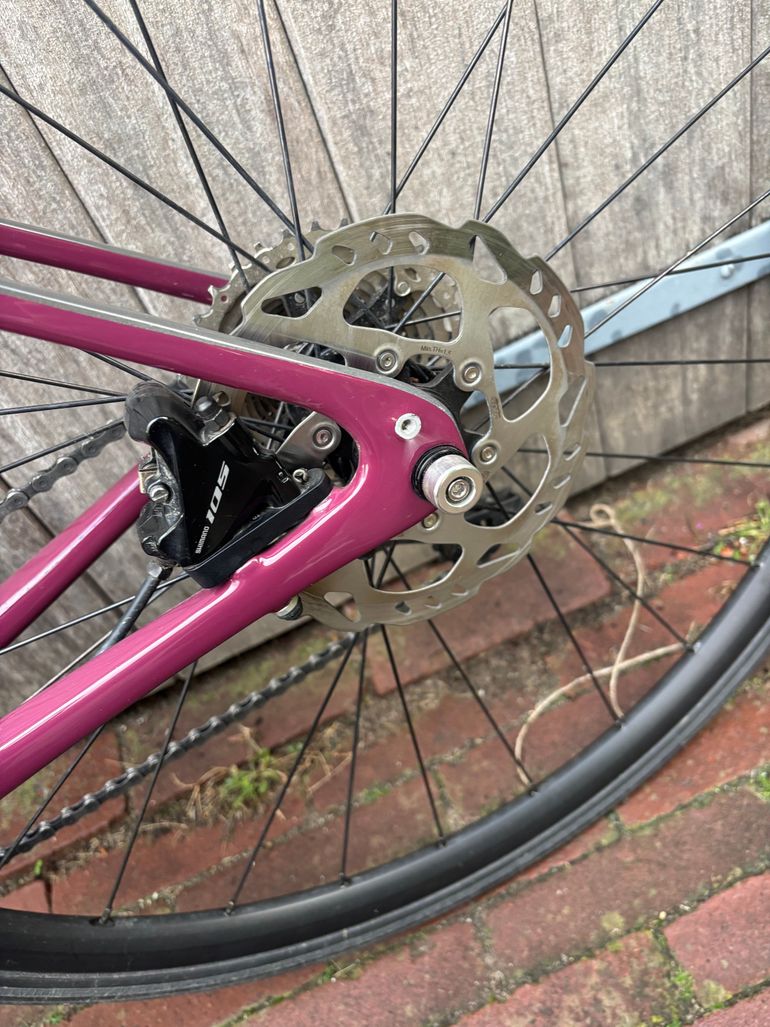 Used Cannondale Synapse Carbon 3 L 2024 2024 Road & Gravel, Red — image 3 of 17