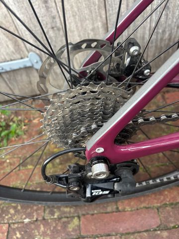 Used Cannondale Synapse Carbon 3 L 2024 2024 Road & Gravel, Red — image 12 of 17