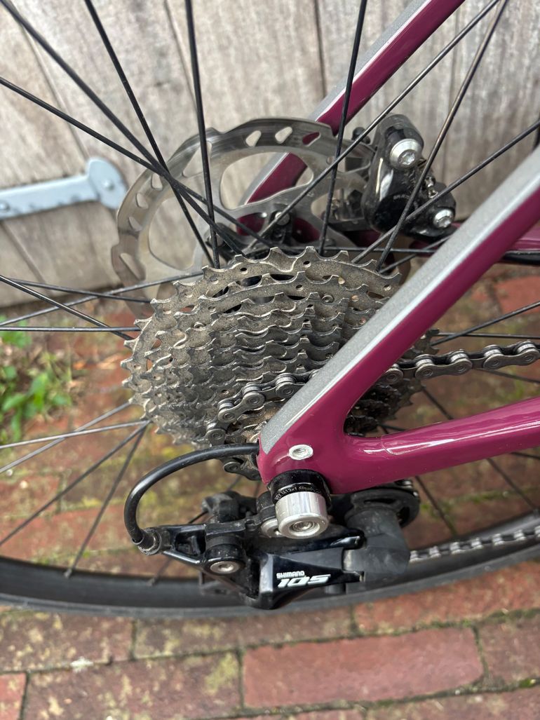 Used Cannondale Synapse Carbon 3 L 2024 2024 Road & Gravel, Red — image 12 of 17